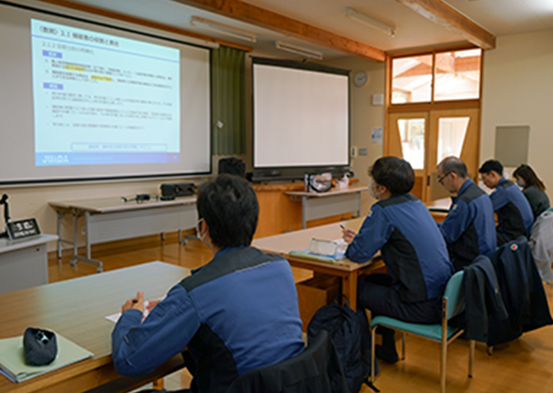 更新講習イメージ03